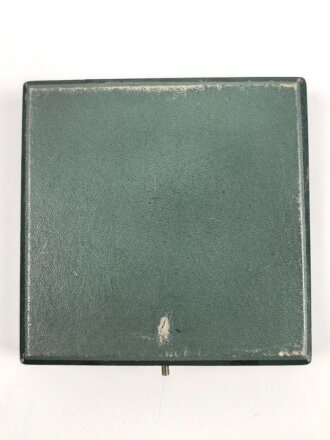 III.Reich, Medaille für langjährige Mitarbeit im Dienste der Pfälzischen Wirtschaft, Zink versilbert, Durchmesser 79 mm, im Etui