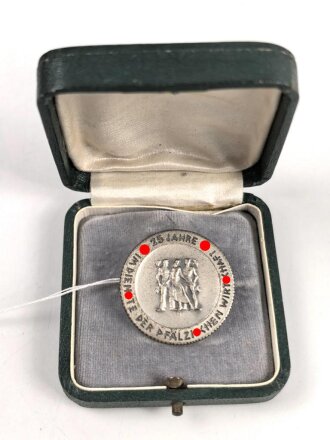 III.Reich, tragbare Medaille für langjährige Mitarbeit im Dienste der Pfälzischen Wirtschaft, Zink versilbert, Durchmesser 31 mm, im Etui