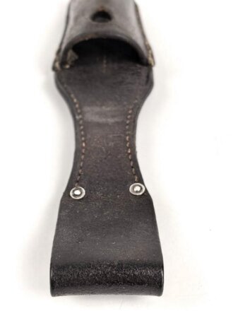 Koppelschuh zum Seitengewehr M84/98 für k98 der Wehrmacht. getragenes , dunkelbraunes Stück, datiert 1939