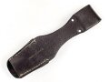 Koppelschuh zum Seitengewehr M84/98 für k98 der Wehrmacht. getragenes , dunkelbraunes Stück, datiert 1939