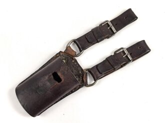 Dunkelbrauner Koppelschuh, wohl für eine forstliche Blankwaffe