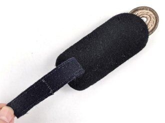 Kriegsmarine, einzelnes Schulterstück, dunkelblaues Tuch