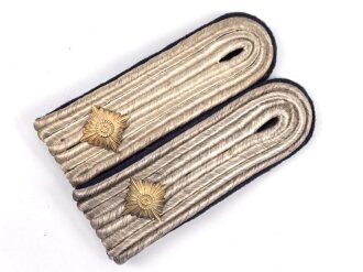 Kriegsmarine, Paar Schulterstücke, dunkelblaues Tuch