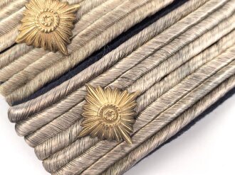 Kriegsmarine, Paar Schulterstücke, dunkelblaues Tuch