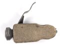 Dynamo Taschenlampe ohne Bezeichnung, Originallack, Funktion nicht geprüft, vermutlich aus der Zeit des 1. Weltkrieg
