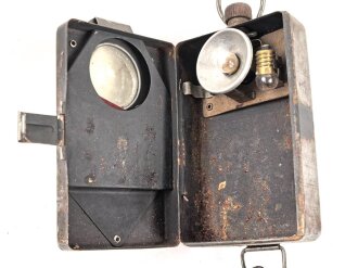 Taschenlampe ohne Bezeichnung, Originallack, Funktion nicht geprüft