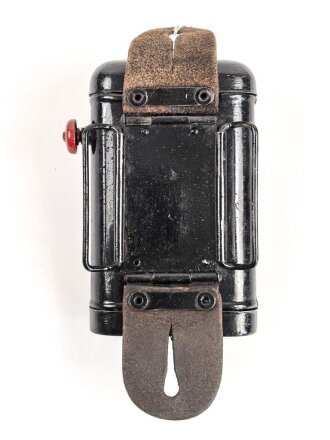 1. Weltkrieg, Taschenlampe "Militaria" , Überlackiert, Funktion nicht geprüft