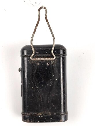 Taschenlampe " CRONE", Originallack, Funktion nicht geprüft, vermutlich aus der Zeit des 1. Weltkrieg