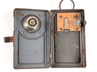 Taschenlampe ohne Bezeichnung, Originallack, Funktion nicht geprüft