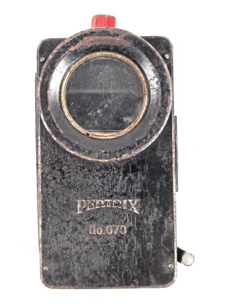 Taschenlampe Pertrix 678, schwarzer Originallack, blaue Vorschiebeblende, wohl für Luftschutz. Funktion nicht geprüft