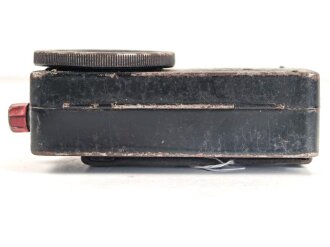 Taschenlampe Pertrix 678, schwarzer Originallack, blaue Vorschiebeblende, wohl für Luftschutz. Funktion nicht geprüft
