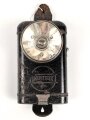 Taschenlampe "Pertrix 654". Originallack, Anknöpflasche repariert , Funktion nicht geprüft