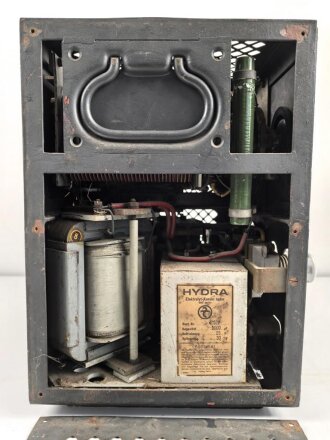 Sendegleichrichter S.Gl.T 100 datiert 1941. Optisch einwandfrei, Funktion nicht geprüft. Stromversorgung für 100 Watt Sender
