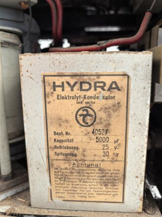 Sendegleichrichter S.Gl.T 100 datiert 1941. Optisch einwandfrei, Funktion nicht geprüft. Stromversorgung für 100 Watt Sender