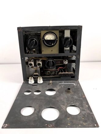 Sendegleichrichter S.Gl.T 100 datiert 1941. Optisch einwandfrei, Funktion nicht geprüft. Stromversorgung für 100 Watt Sender