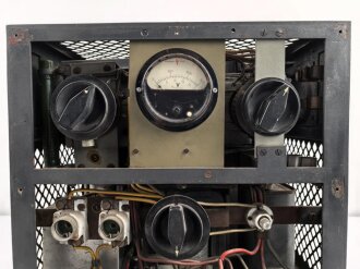 Sendegleichrichter S.Gl.T 100 datiert 1941. Optisch einwandfrei, Funktion nicht geprüft. Stromversorgung für 100 Watt Sender