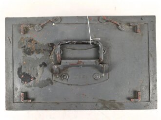 Tornister Empänger Berta ,Sonderausführung  " Spez. 976 BS" datiert 1941.  Gehäuse überlackiert, Frontplatte Originallack. Funktion nicht geprüft
