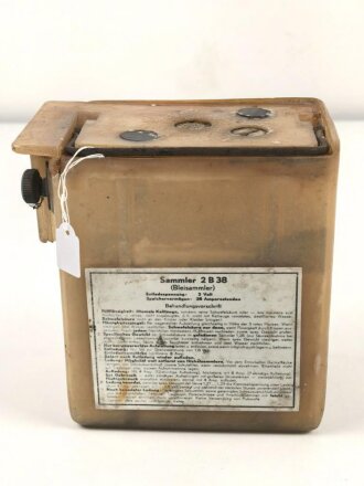Sammler 2 B 38, datiert 1943. Unter anderem im...