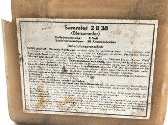 Sammler 2 B 38, datiert 1943. Unter anderem im Zubehörtornister zum Tornister Empfänger Berta verwendet.