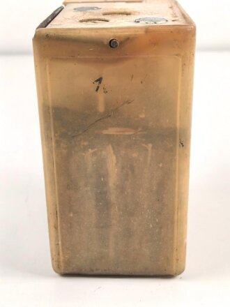 Sammler 2 B 38, datiert 1943. Unter anderem im Zubehörtornister zum Tornister Empfänger Berta verwendet.