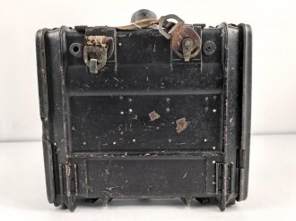 Feldfunksprecher f datiert 1944. Original lackiertes Stück, optisch einwandfrei, Funktion nicht geprüft, ungereinigt