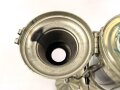 Kriegsmarine, Laterne aus Leichtmetall. Gesamthöhe etwa 38cm, aufwendige Konstruktion mit Nachschiebevorrichtung für eine Kerze. Guter Gesamtzustand