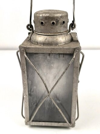 Luftwaffe Unterkunftslaterne aus Aluminium datiert 1938, ungereinigtes Stück