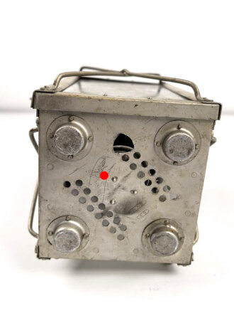 Luftwaffe Unterkunftslaterne aus Aluminium datiert 1939, ungereinigtes Stück