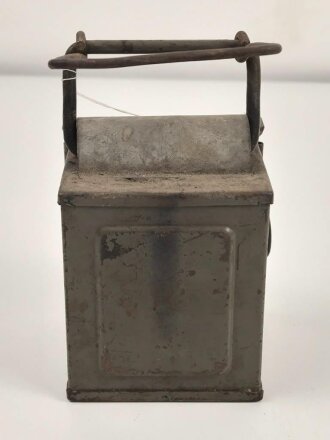 Eisenblechlaterne "Elektomechanische Industrie GmbH Berlin" Originallack, Maße ohne Griff etwa 10 x 13 x 9cm