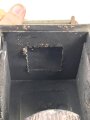 Eisenblechlaterne "Elektomechanische Industrie GmbH Berlin" Originallack, Maße ohne Griff etwa 10 x 13 x 9cm
