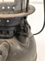 Starklichtlampe Petromax 2827 aus den 1940iger Jahren. Originallack, ungereinigt. Leer, dennoch KEIN VERSAND NACH ÜBERSEE