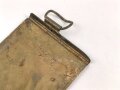 Abblendeinschub seitlich zur Einheitslaterne Messing der Reichswehr. Ungereinigt, Zinkblech