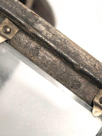 Einheitslaterne Preßstoff Wehrmacht. Ungereinigtes Stück, Funktion nicht geprüft