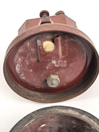 Tank für eine Einheitslaterne Stahl Wehrmacht. ungereinigtes Stück