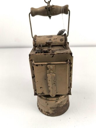 Einheitslaterne Stahl Wehrmacht. Originallack, ungereinigtes Stück, Funktion nicht geprüft
