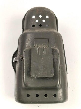 Marschsicherungshalterung für Laterne "Feuerhand 75 Atom" Originallack, ungereinigt