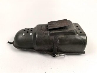 Marschsicherungshalterung für Laterne "Feuerhand 75 Atom" Originallack, ungereinigt