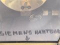 Kaiserreich und 1.Weltkrieg,  Blendlaterne 07 aus Messing. Gereinigt, die Frontscheibe neuzeitlich ergänzt, sicherlich eine Arbeit von Peter Dahm. Die Beschriftung leicht zu entfernen
