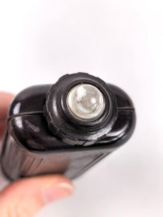 Taschenlampe aus rotbrauner Preßmasse " Zeiler Turnlight" , Funktion nicht geprüft