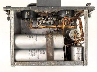 Empfänger-Wechselrichter E.W.f1 der Wehrmacht. Stromversorgung für den Empfänger des Funkgeräts 15. W.S.E.b. Originallack, datiert 1943, ungereinigtes Stück