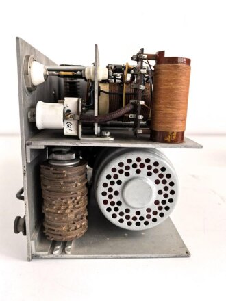 Luftwaffe, Telefunken Einflugzeichen Sender "FAS 1" Ln 25630. Höchstwahrscheinlich von 1939. Originallack, Funktion nicht geprüft