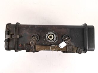 Feldfunkgerät Feldfu.b1, datiert 1943. Gehäuse gut restauriert, Funktion nicht geprüft