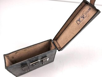 Tasche für schnurloser Überträger Wehrmacht datiert 1941, Gebraucht, ungereinigt