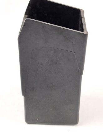 Elementbecher zum Feldfernsprecher 33 der Wehrmacht