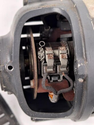Luftwaffe, Siemens Schuckert G.Mot 7500 U/min. Originallack, Gesamtlänge etwa 28cm, Funktion nicht geprüft