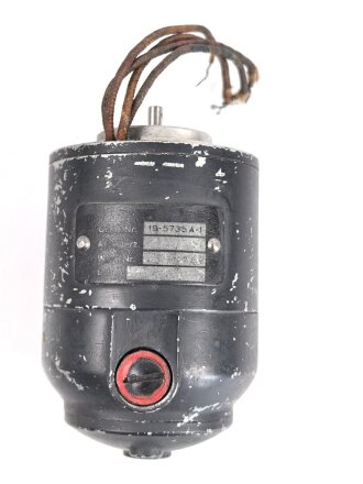 Luftwaffe, Elektromotor Luftfahrtgerätewerk Hakenfelde, Gerät Nr. 19-5735-A-1. Originallack, Funktion nicht geprüft