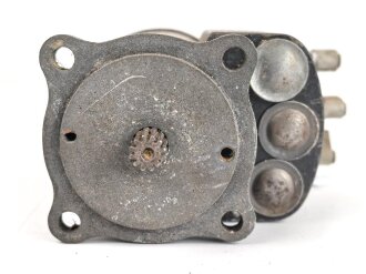 Luftwaffe, Elektromotor Bosch, Gerät Nummer 19-5718 A3, Funktion nicht geprüft