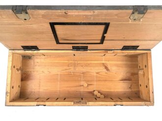 "Vorrat Handwaffen" Transportkasten Wehrmacht, ungereinigtes Stück