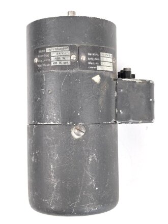 Luftwaffe, Elektromotor Luftfahrtgerätewerk Hakenfelde, Gerät Nr. 19-5721 B-2. Originallack, Funktion nicht geprüft. Gesamtlänge etwa 15cm