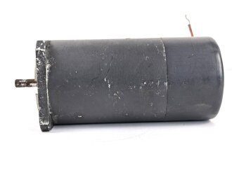 Luftwaffe, Elektromotor , Bauart SAM L mot, E 571004. Funktion nicht geprüft, Gesamtlänge etwa 15cm